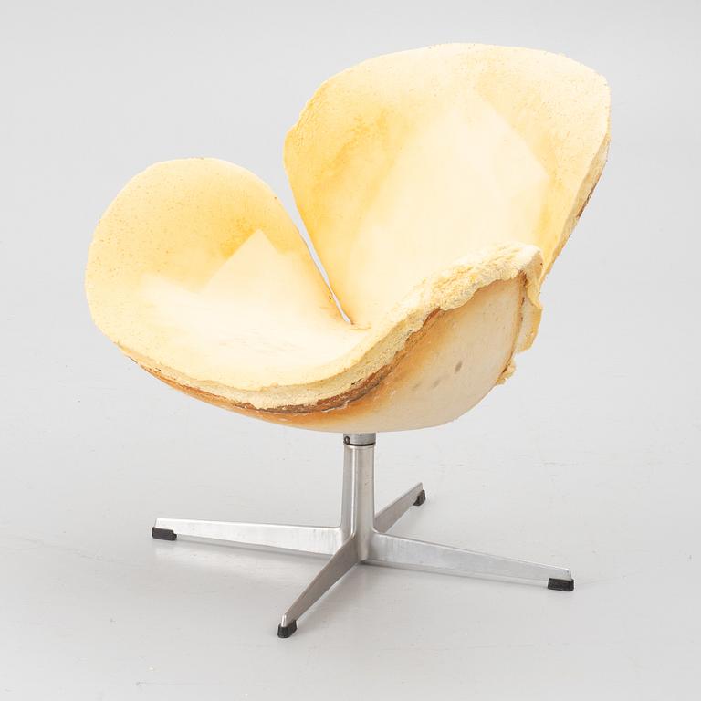 Arne Jacobsen, Armchair, “Swan”, Fritz Hansen, Denmark.