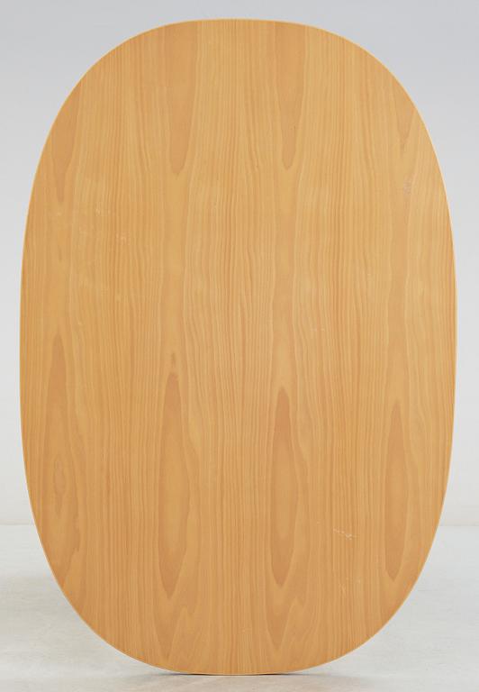 SOFFBORD, "Superellips" Design Bruno Mathsson och Piet Hein för Fritz Hansen, 1985.
