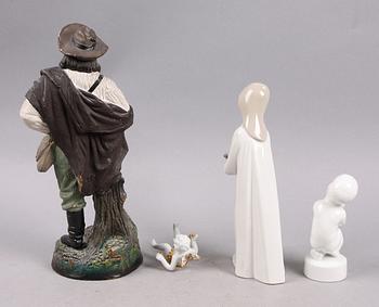 FIGURINER, 4 st, porslin och lergods. Bl a Bing & Gröndahl.
