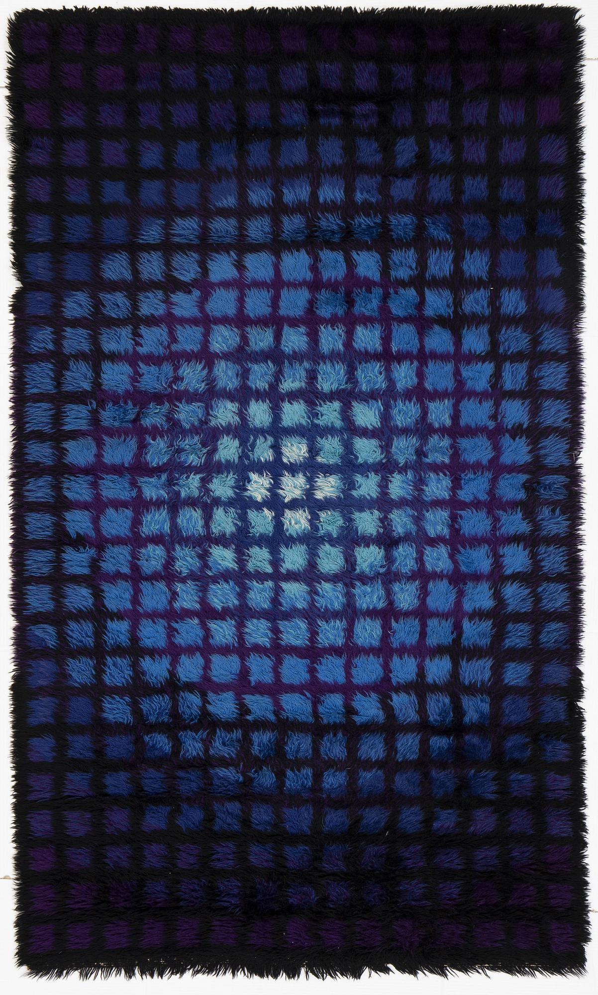 Verner Panton, a carpet, "Finlandia", machine made knotted pile, Unika Vaev, Denmark, ca 227 x 113 cm.