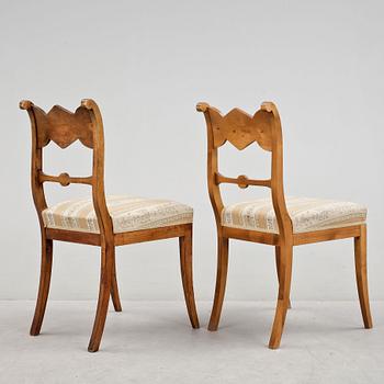 STOLAR, 2 st, Karl Johan respektive Karl Johan-stil, 1800-respektive 1900-talets första hälft.