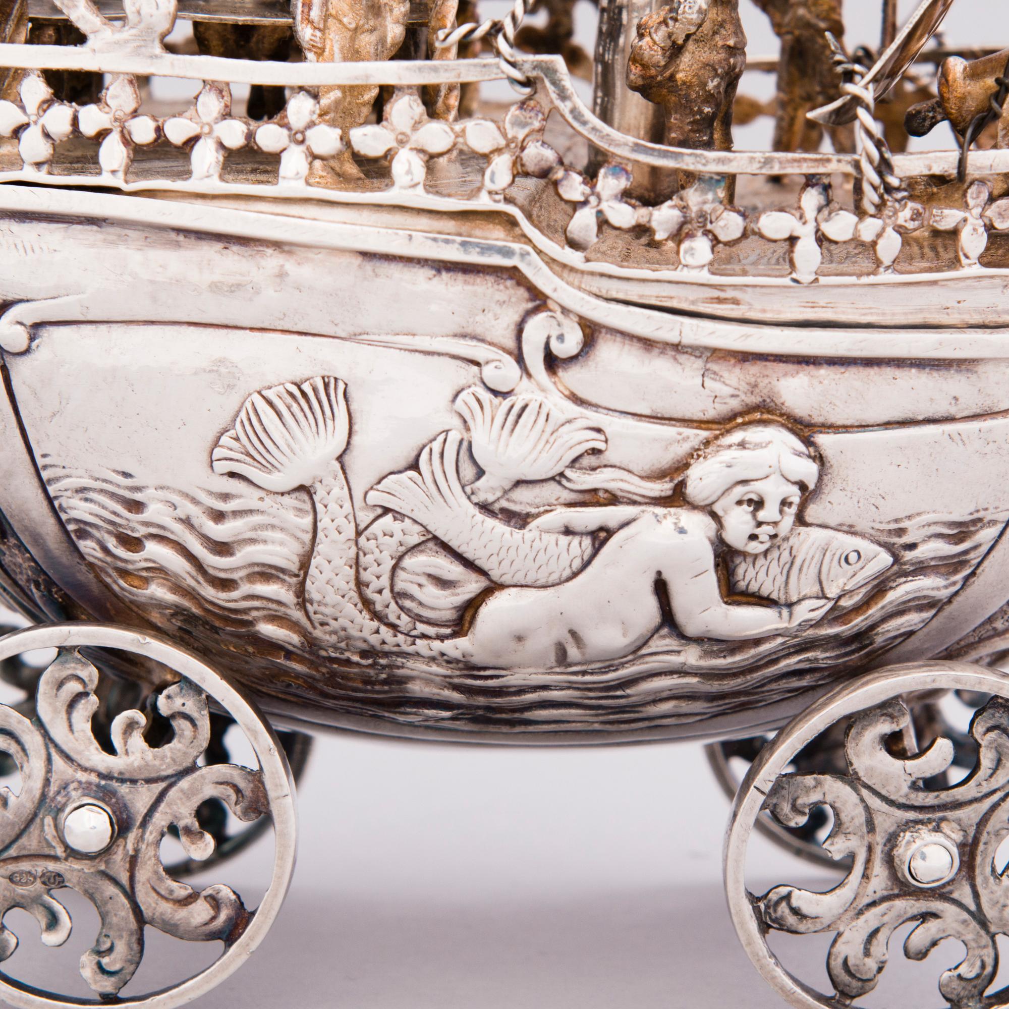 SKRIN/ BORDSDEKORATION, sterling silver, engelska importstämplar London 1911.
