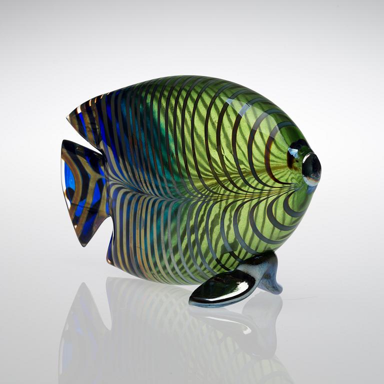 KERTTU NURMINEN, A GLASS SCULPTURE, fish. Signed K. Nurminen, Nuutajärvi.