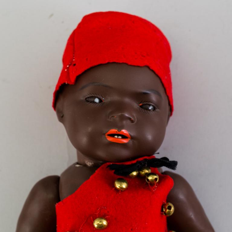 An early 20th century Heubach Koppelsdorf doll marked  nr 414 8/0 DRGM, Germany.