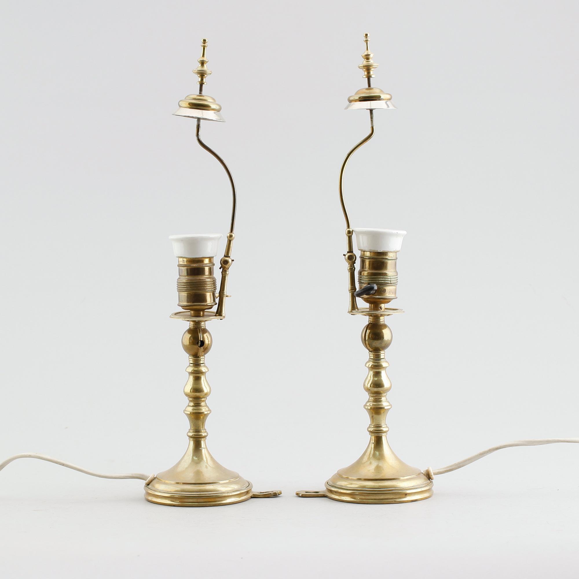 BORDS/VÄGGLAMPOR, 1 par, mässing, 1800-/1900-tal.