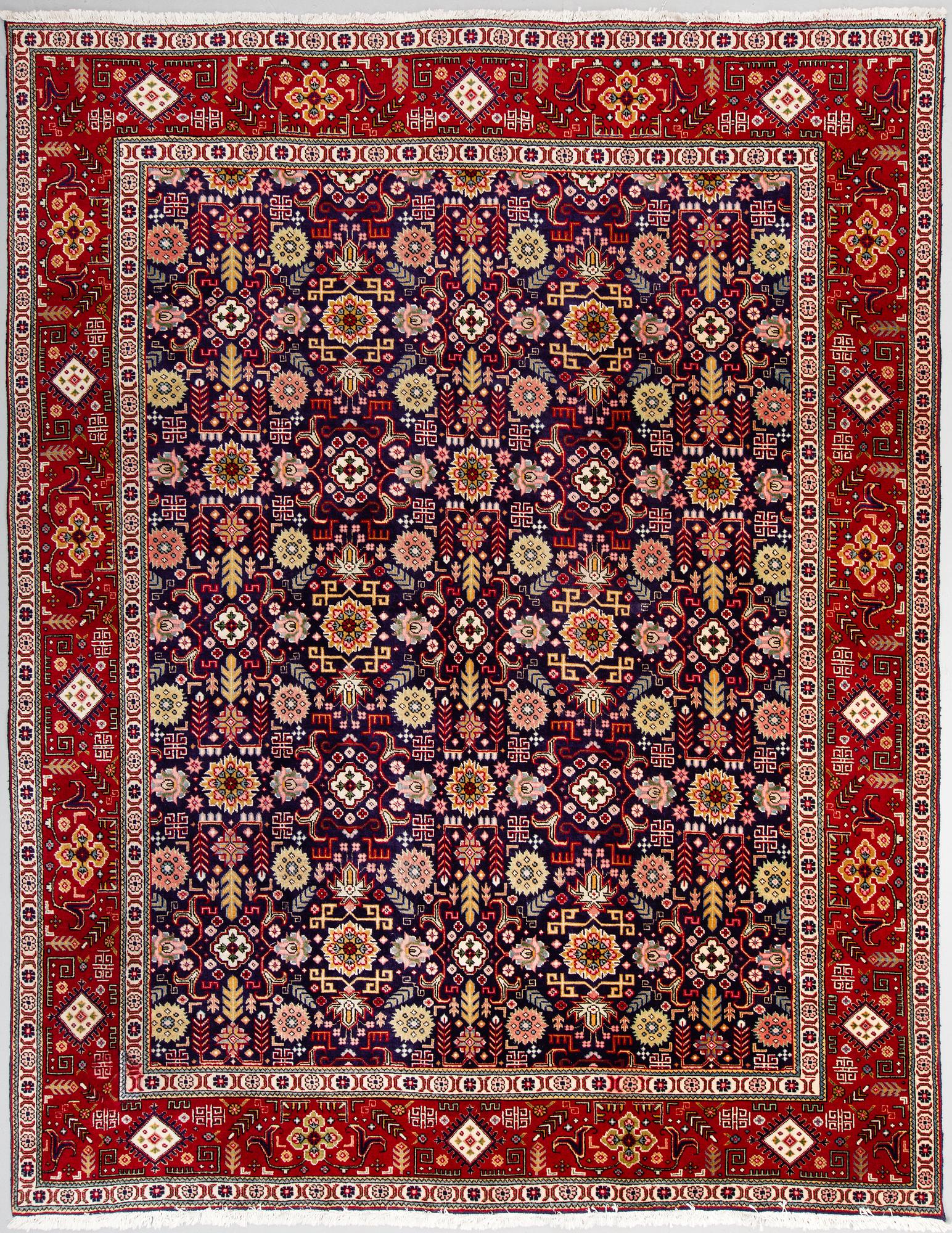 MATTA, Täbris, sannolikt, ca 381 x 292 cm.