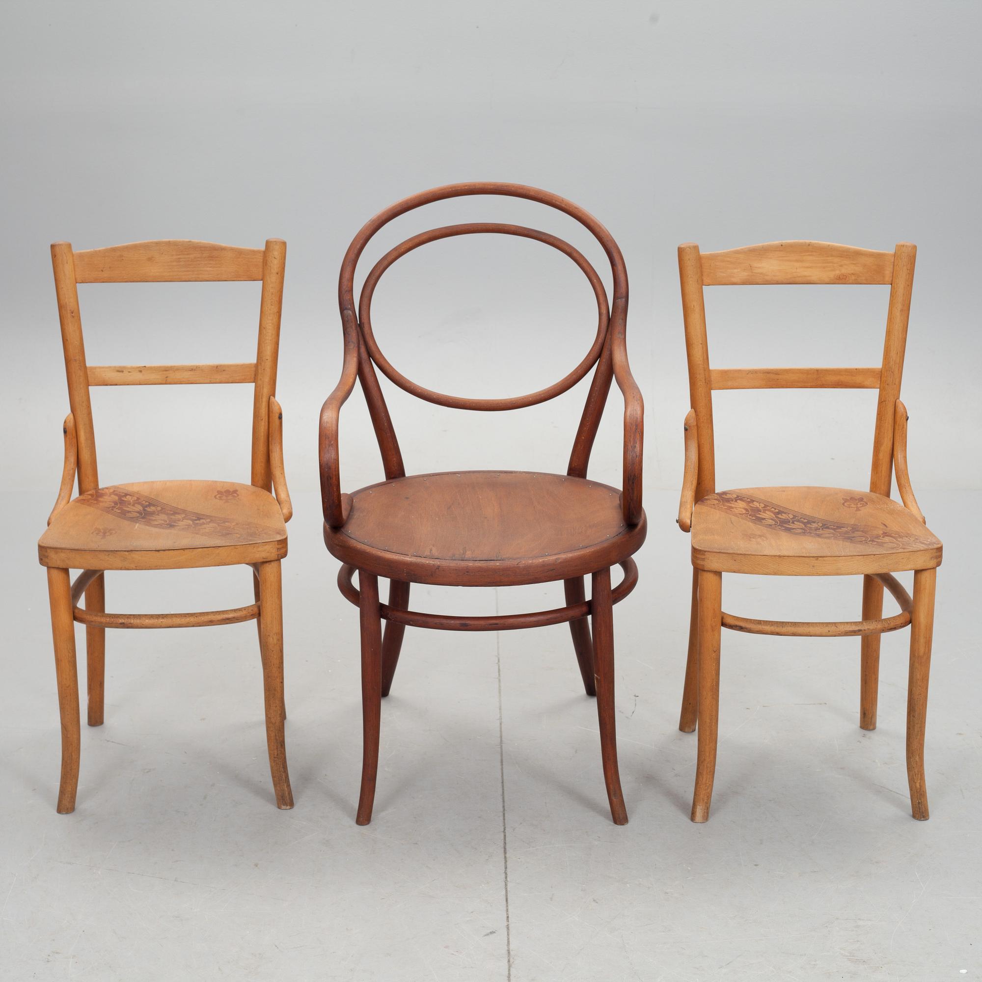 STOLAR, 2 st, Thonet samt KARMSTOL, 1900-talets första hälft.