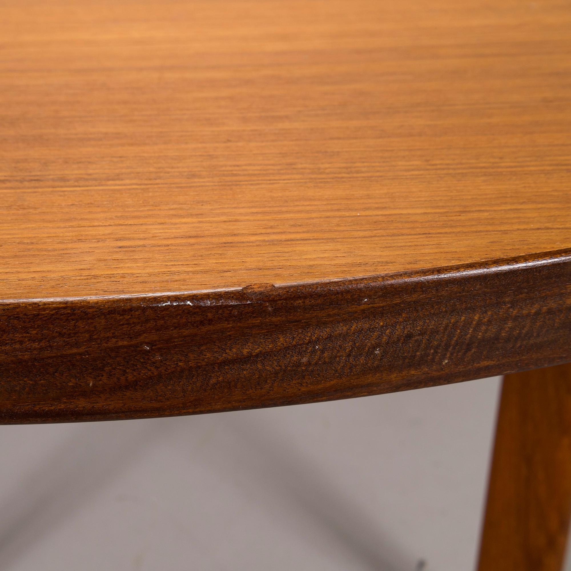 Alvar Aalto, bord, modell H91 för  Artek 1960-tal.