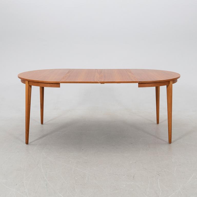 Matbord 1900-talets mitt.