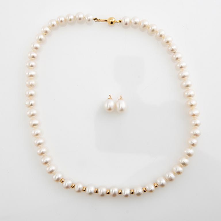 Necklace and pendants for earrings, a pair, possibly freshwater pearls and 18k gold.