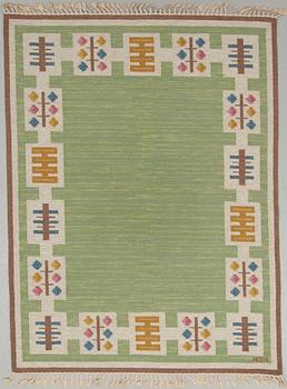 MATTA, rölakan, monogramsignerad AGS (Anna-Greta Sjöquist), omkring 1900-talets mitt. Ca 252 x 187 cm.