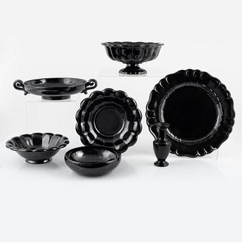 Arthur Percy, amongst others, 155 pieces of a dining service, different models, Gelfe, Sweden.