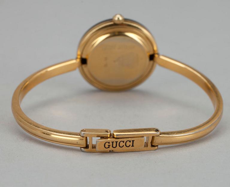 DAMARMBANDSUR, Gucci.