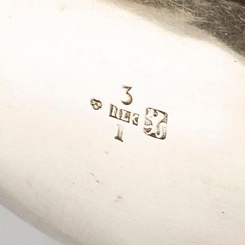 A silver soupspoon and silver saucespoon, among others N.L. Kjellberg, Kalmar 1815.