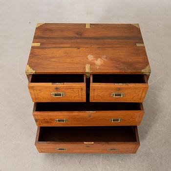 Byrå/sängbord, 1800-tal, England.