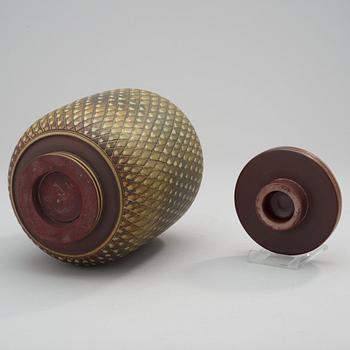 A Wilhelm Kåge 'Farsta' stoneware vase, Gustavsberg Studio 1951.