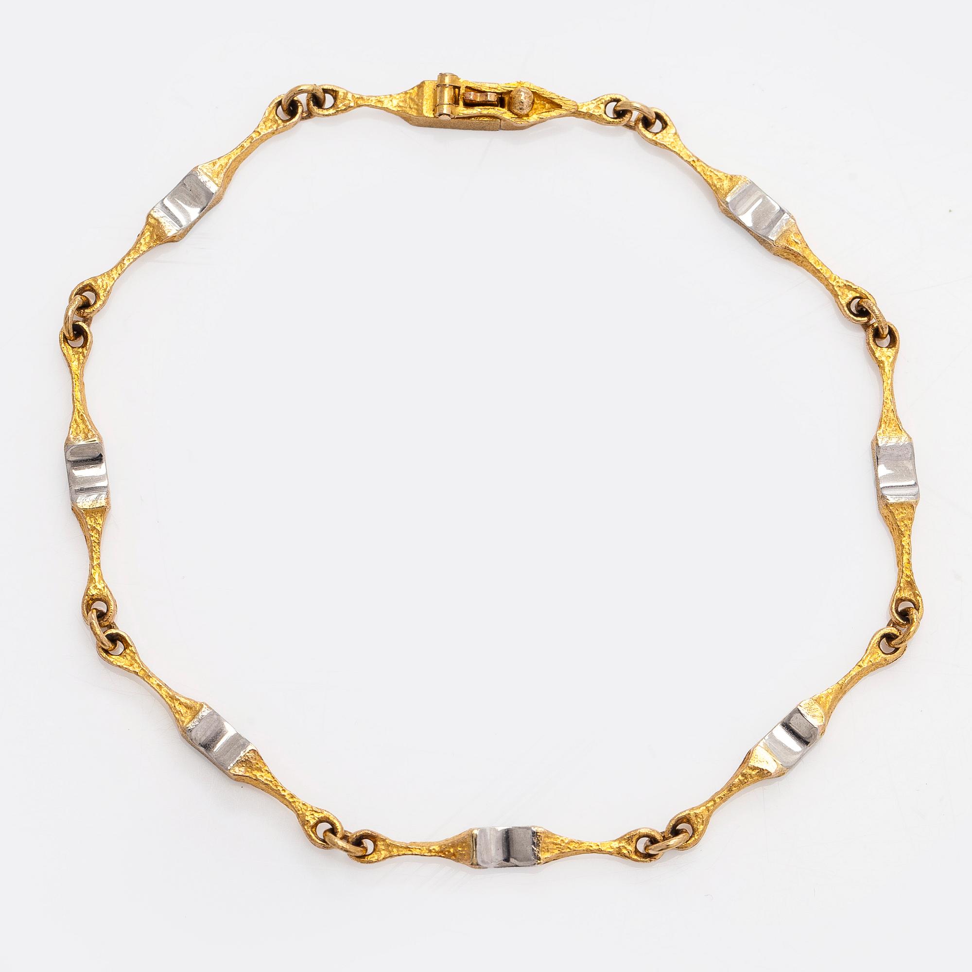 Björn Weckström, a 14K gold and platinum bracelet 'Arabesque' for Lapponia 1992.