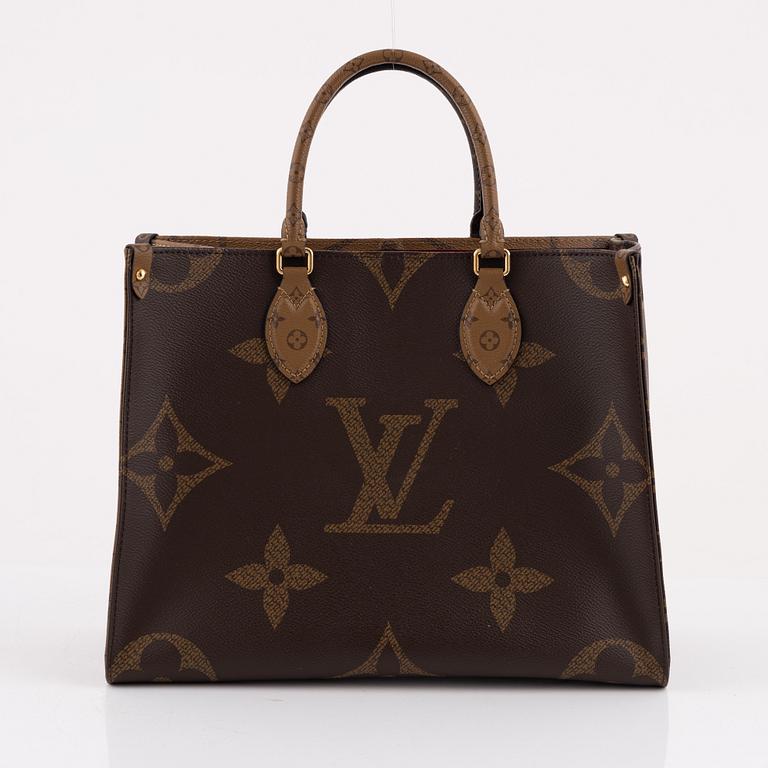 Louis Vuitton, "Onthego MM", 2019.