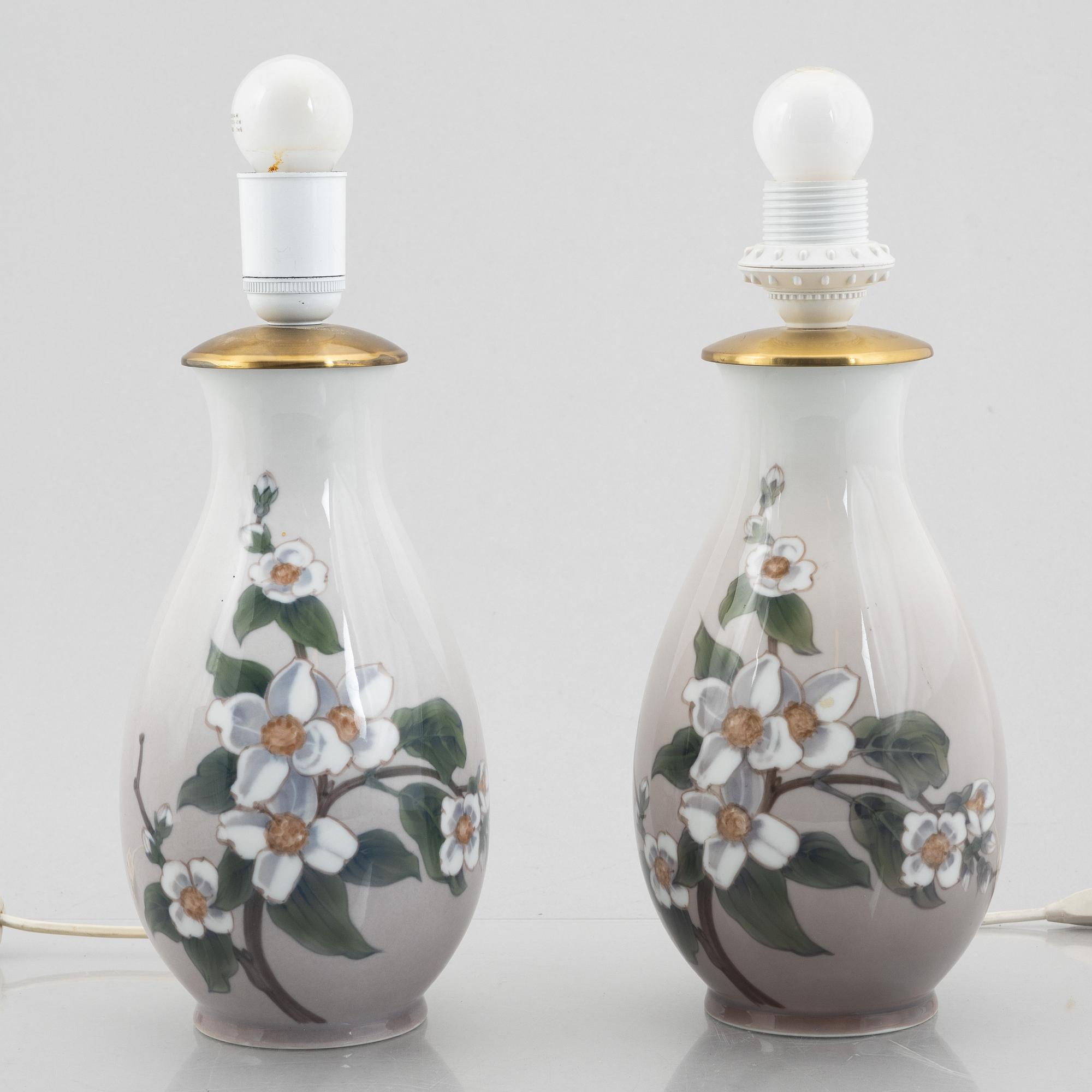 A pair of porcelain table lamps, Bing & Grøndahl, Denmark, after 1970.