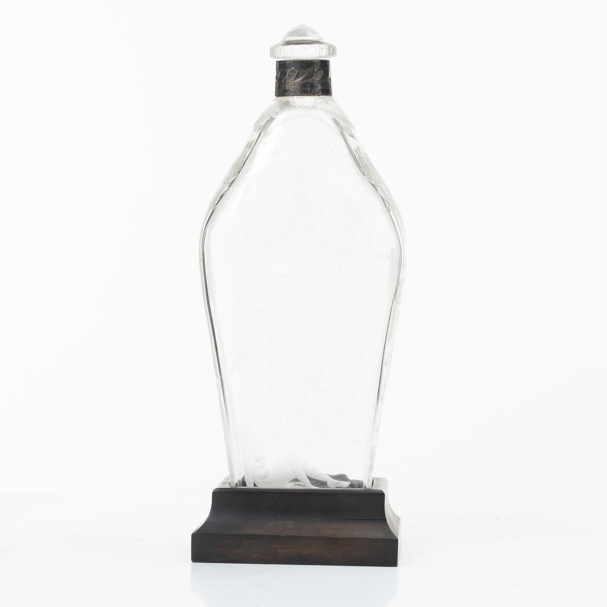 Simon Gate, a bottle with stopper, Orrefors.