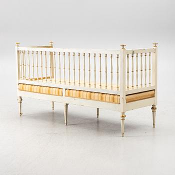 Soffa, sengustaviansk, omkring år 1800.