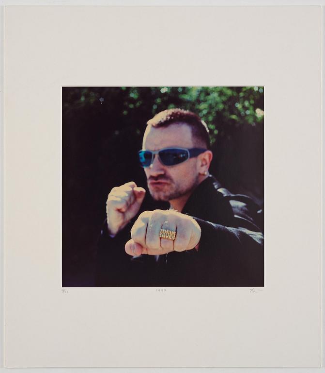 Anton Corbijn, "22:U2", 1982-2003.