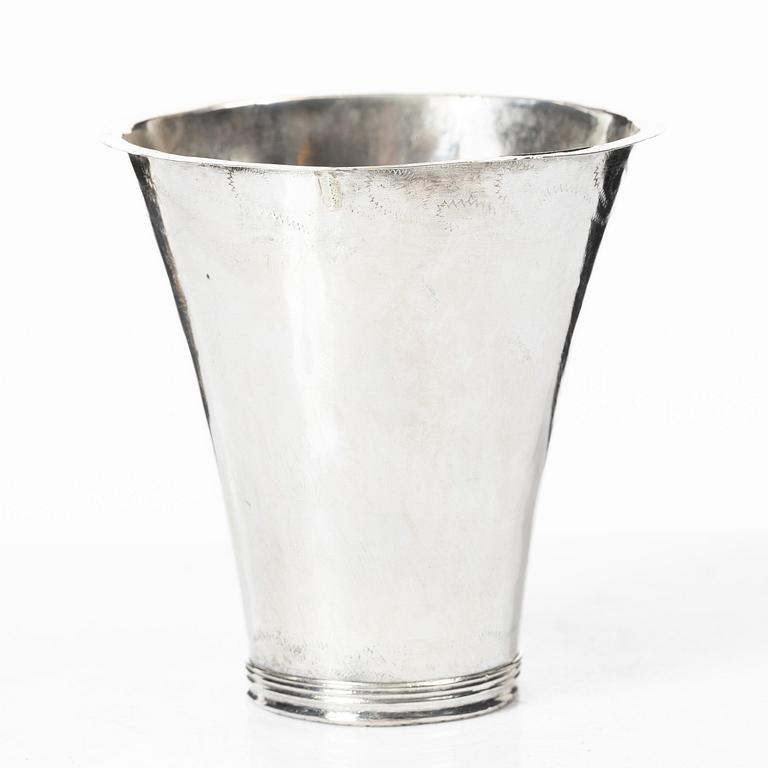 A Swedish silver beaker, mark of Johan Ascher, Växjö 1763.