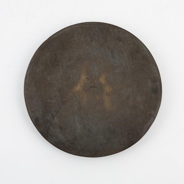 Spegel, brons. Tangdynastin (618-907).
