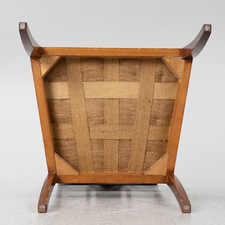 Karmstolar, ett par, empire, Sydsverige, 1800-talets första hälft.