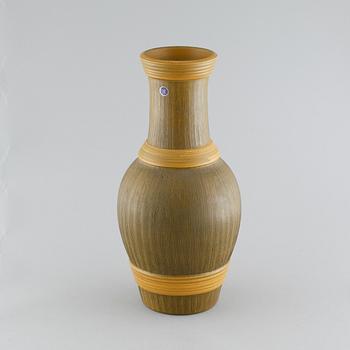 IRMA YOURSTONE, vas, keramik, Upsala-Ekeby, 1900-talets andra hälft.