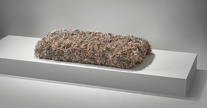 Oiva Toikka, a rug made by Sirkka Paikkari (2000)