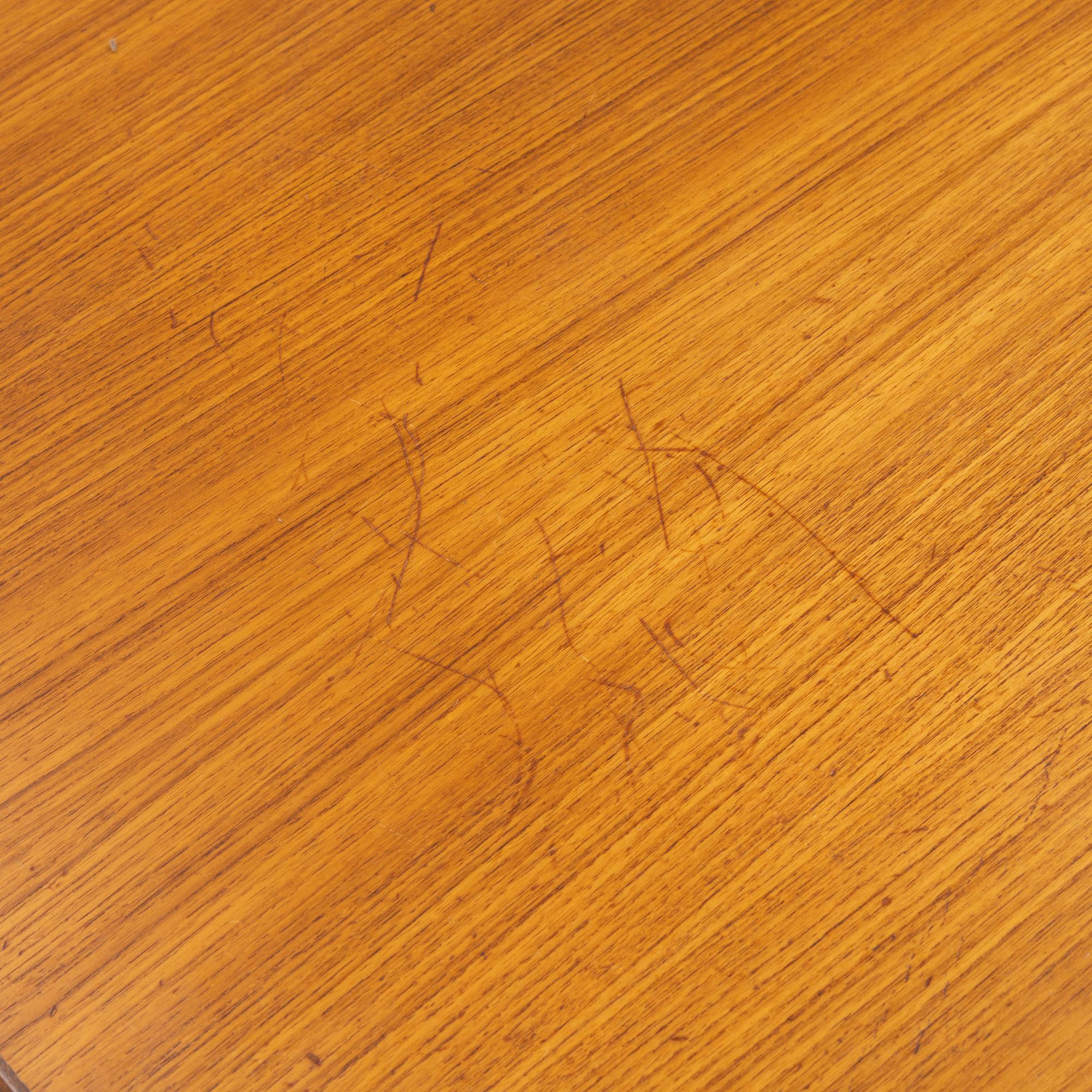 Skrivbord, 1900-talets andra hälft.