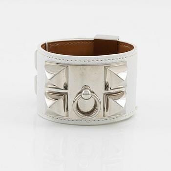 Hermès, a white leather 'Collier de Chien' bracelet, 2007.