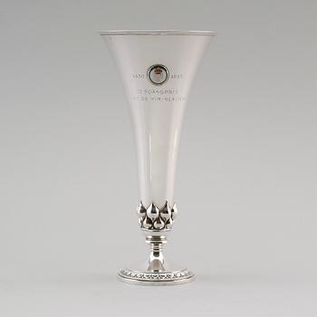 VAS, silver, omkring år 1900. Vikt 515 g.