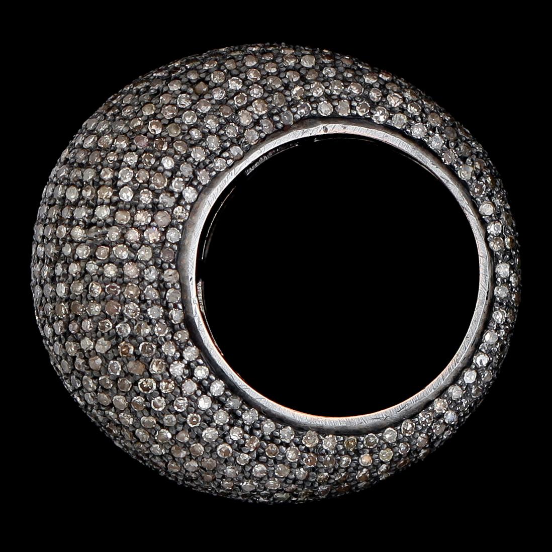 RING, silver, diamanter tot 3.53 ct. Vikt ca 14 g.