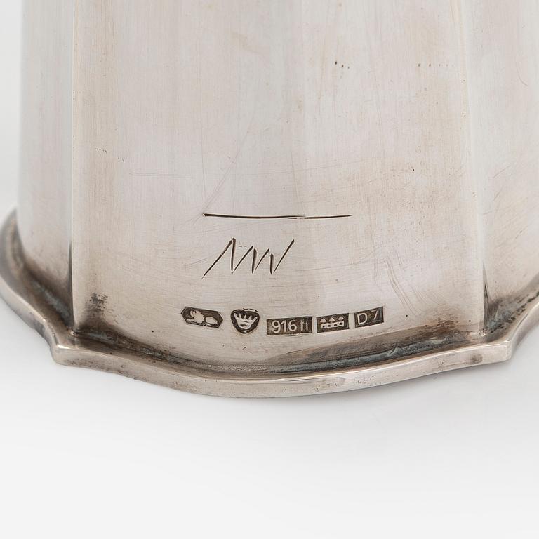 Tapio Wirkkala, a pair of 1950s silver TW-2 vases, Kultakeskus, Hämeenlinna 1957.