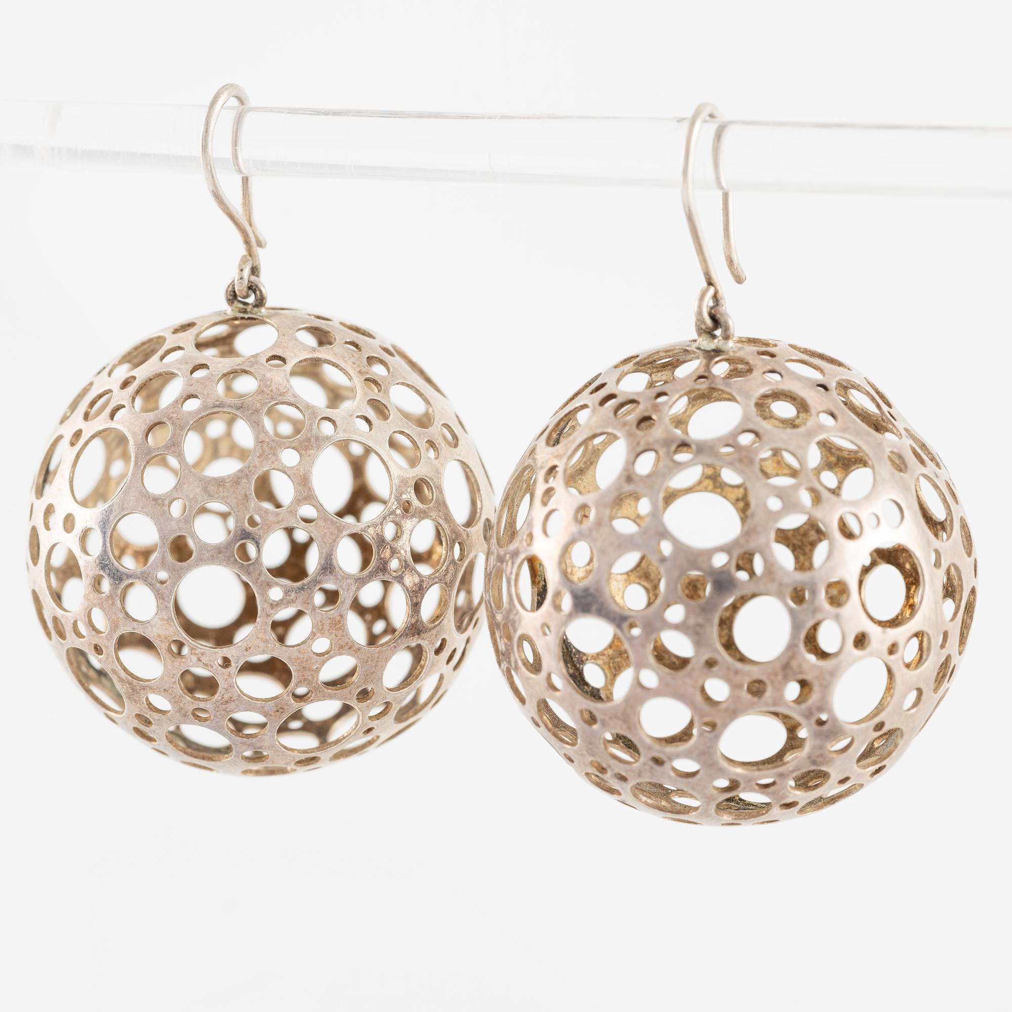 Liisa Vitali, earrings, "Ladybug", silver.