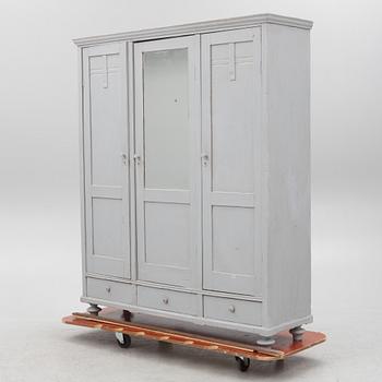 A wardrobe, first half of the 20th Century.