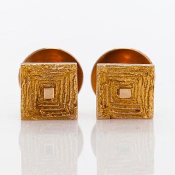 Björn Weckström, dress shirt buttons and tie pin 'Square', 14K gold, Lapponia 1966, 1968.