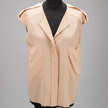 BLUS, Chloé.