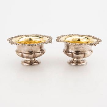 A Swedish 19th pair of sivler bowls mark of Adolf Zethelius Stockholm 1840 weight 528 grams.