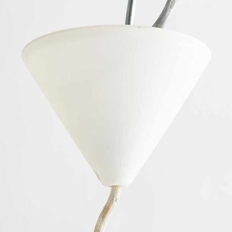 Poul Henningsen,  taklampa, PH-5, Louis Poulsen, Danmark, 1900-talets andra hälft.