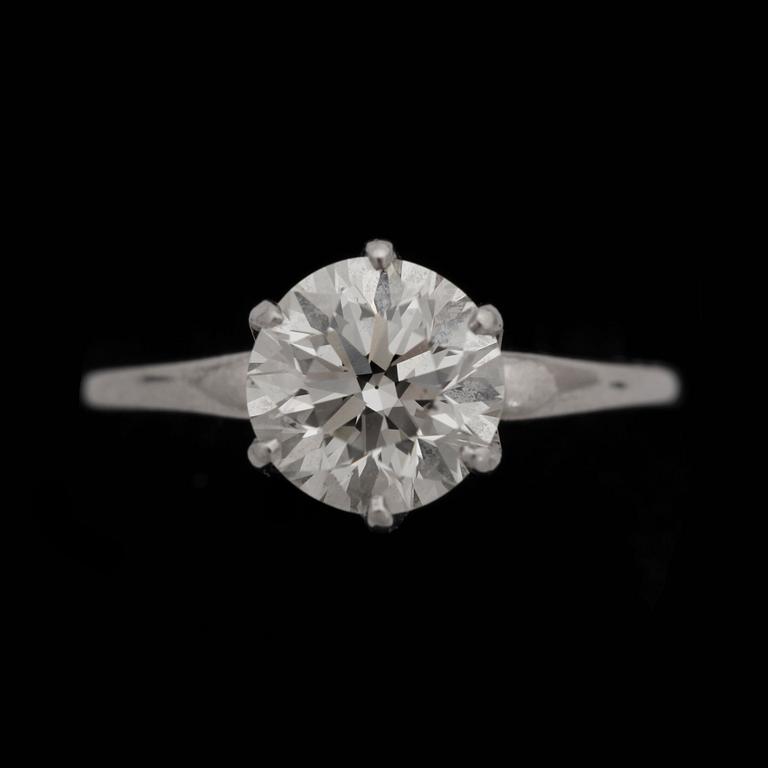 A brilliant-cut diamond ring, circa 1.75 cts.