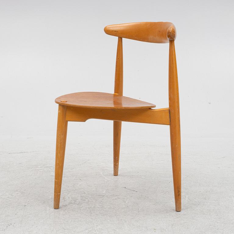 Hans J. Wegner, chair, "Hjertestolen", Fritz Hansen, Denmark, 1950s/60s.