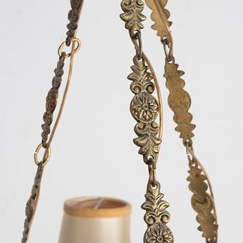 Taklampa, 1900-talets första hälft. Empirestil.