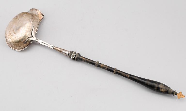 SOPPSLEV, silver, LGH Malmström, 1897. Vikt ca 137 g.