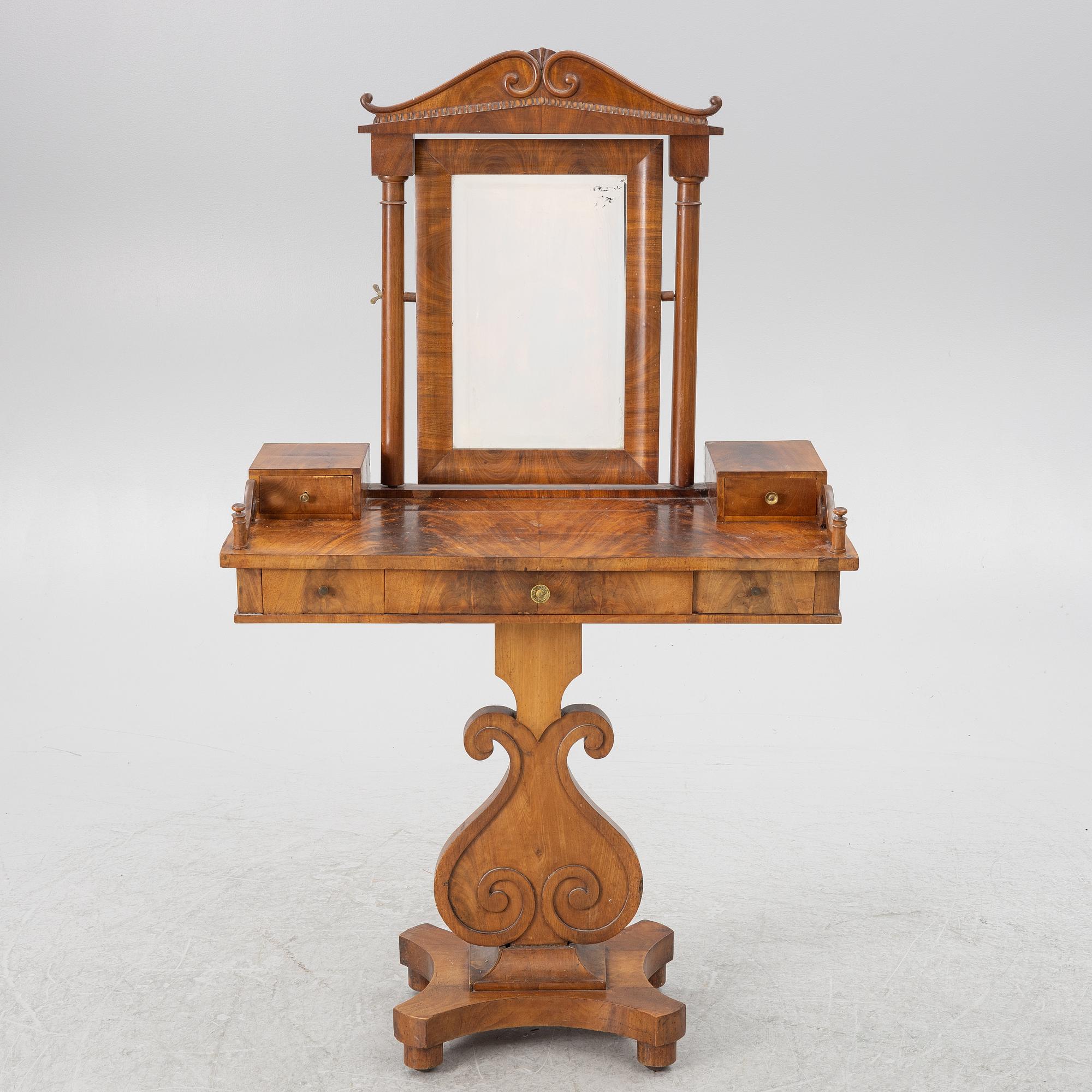 A dressing, 19th century.