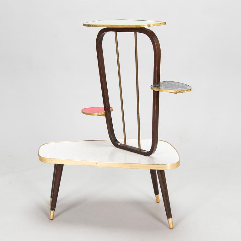 Kukkapöytä/ Piedestaali, 1950/1960-luku.