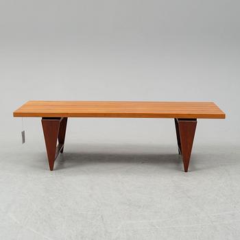 ILLUM WIKKELSÖ, soffbord "ML 115" Mikael Laursens møbelsnedkeri, 1900-talets andra hälft.
