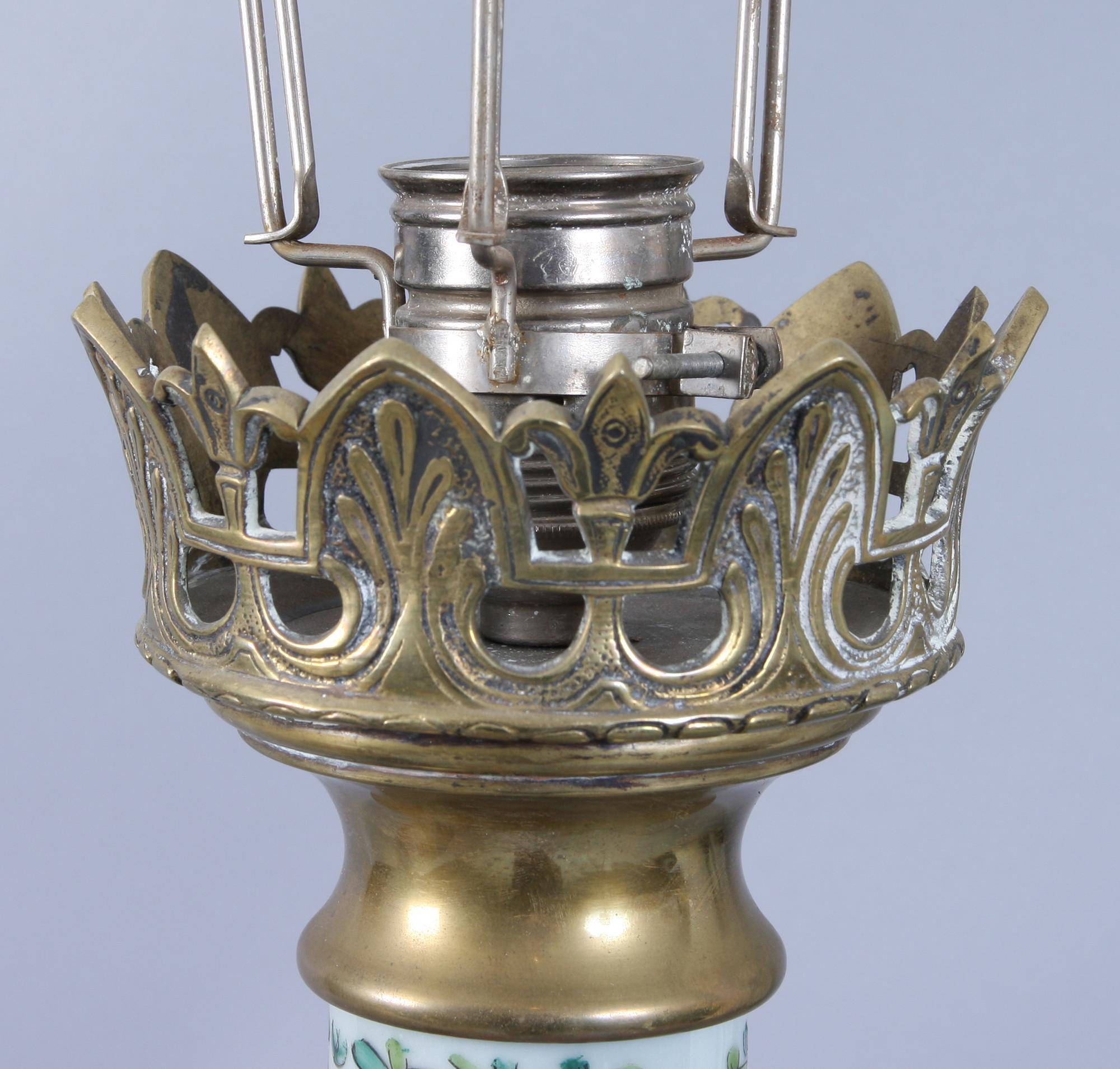 BORDSLAMPOR, ett par, porslin, Kina, Kanton, 1900-tal.